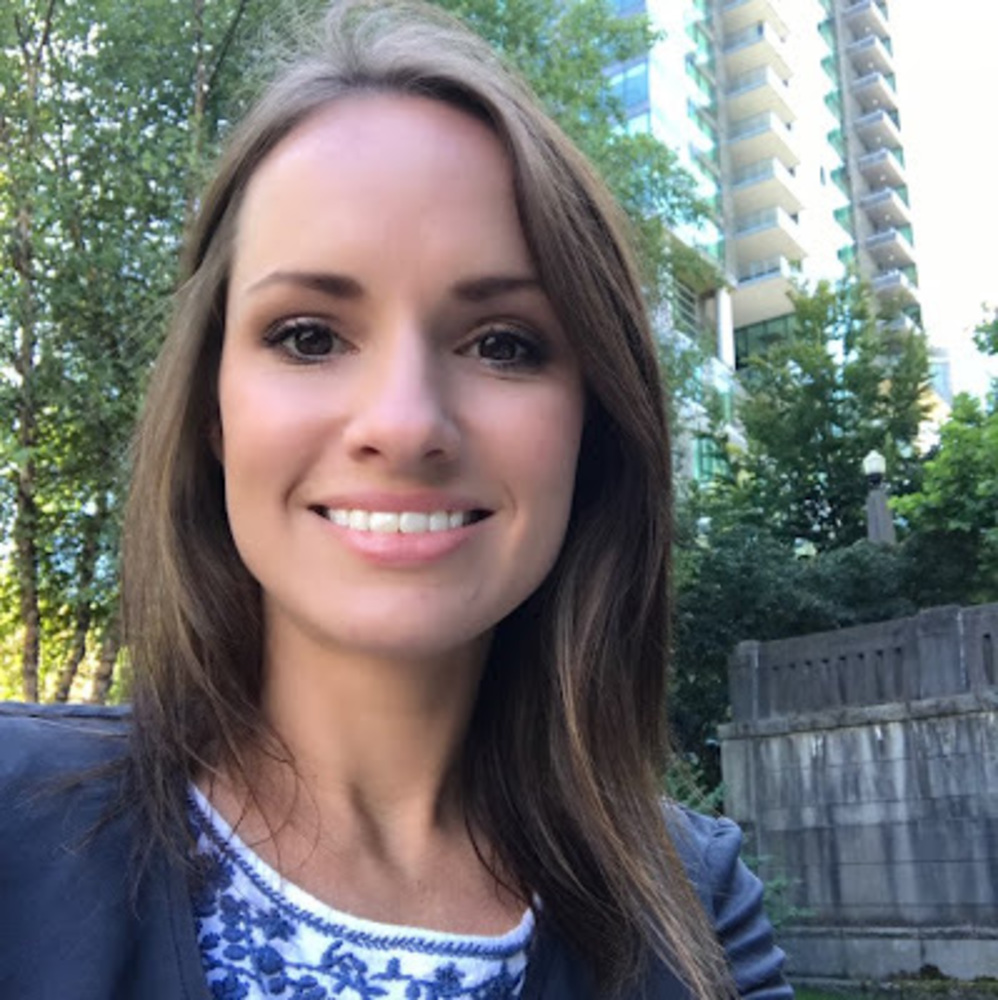 Meet your Posher, Gina